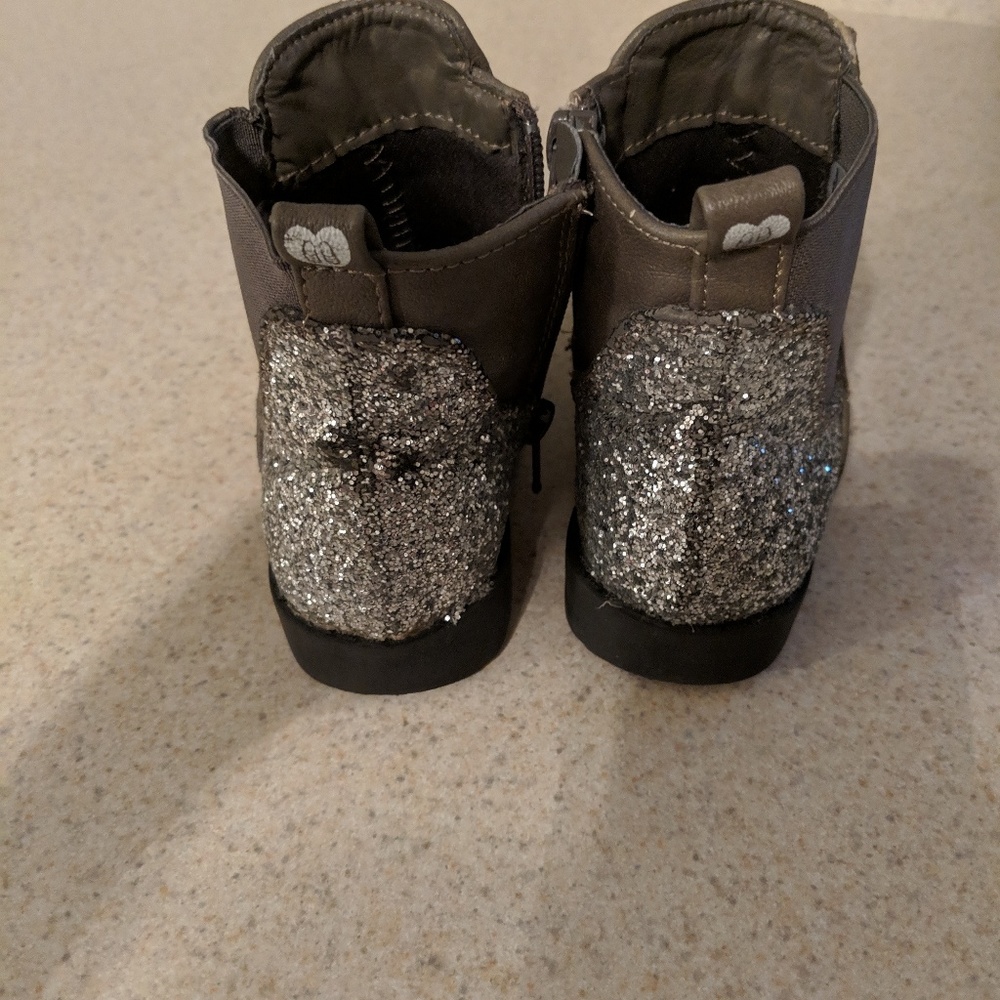 Grey Girls Boots